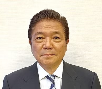 米田建三